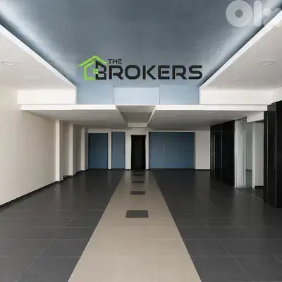 Showroom for Rent in Verdun   صالة عرض للايجار في فردان