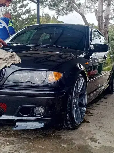 BMW 3-Series 2004
