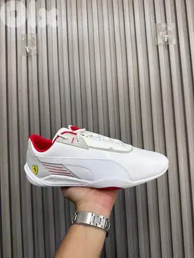 ORIGINAL Puma ferrari size 41 for sale