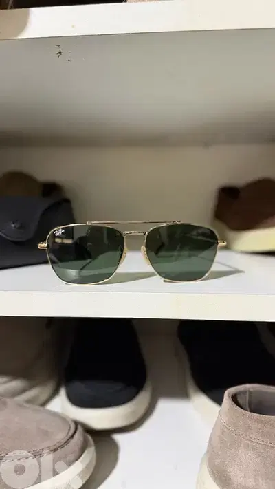ray ban sunglasses