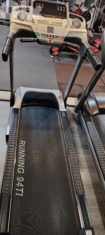 A treadmill in a very good condition