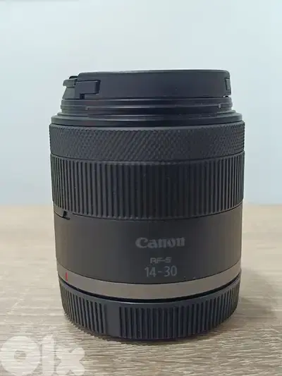 lens Canon RF-S 14-30mm
