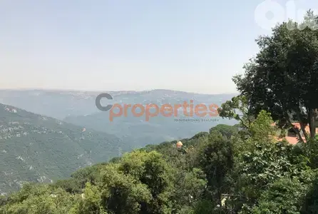 Land For Sale In Beit Mery – CPHJ02