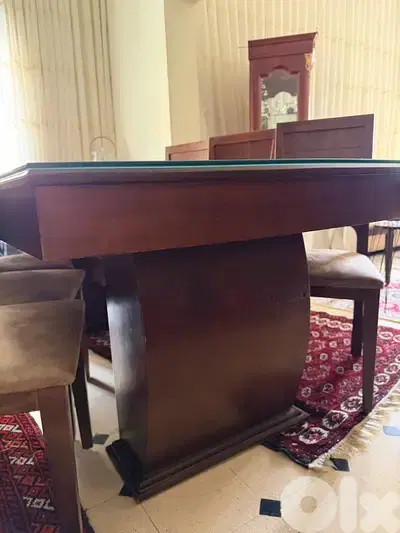 Dinning table