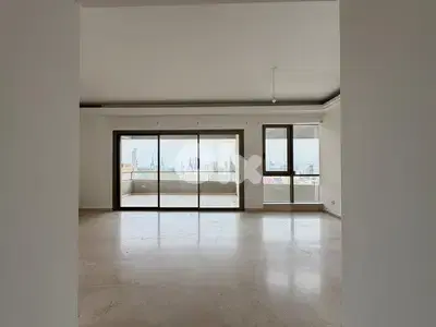 Apartment for rent in Mar Mkhael-Gemayze MQRM006 شقة للإيجار في جميزة