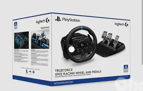 Logitech G923 racing wheel+ stand