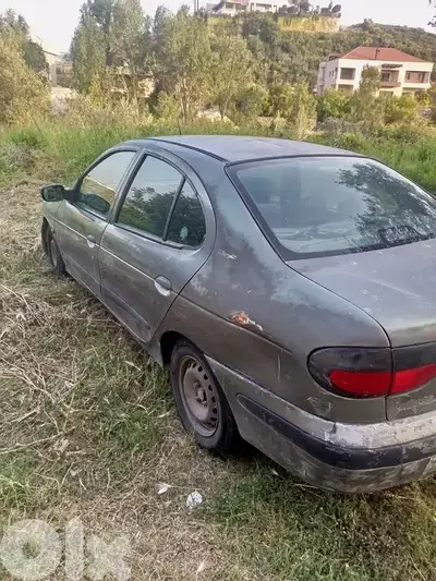Renault 2000