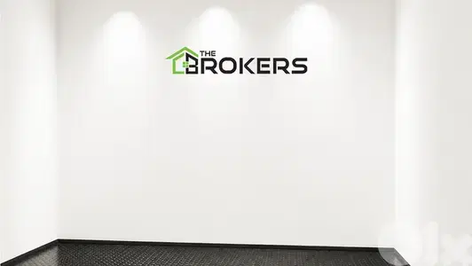 Office for Sale in Sin El Fil  مكتب للبيع في سن الفيل