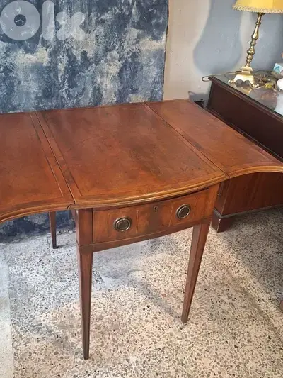 antique english leather top solid wood small desk