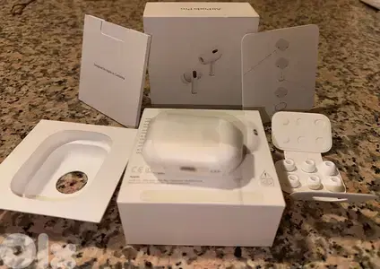 Apple AirPods Pro 2 Genuine – Excellent Condition