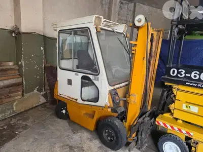 سكتريك تويوتا 1.5 طن بحاجة لنفض موتور