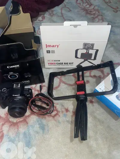 Canon eos 100