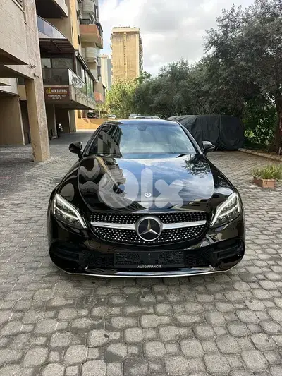 Mercedes C 300 coupe AMG-line 4matic 2019 black on basket-clean carfax