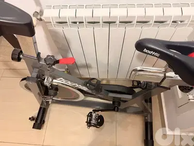 spinning bike like new