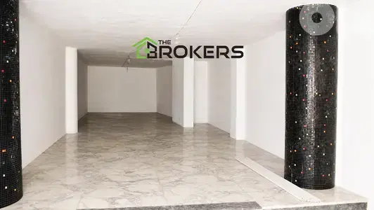 Shop for Sale in Ras Beirut   محل للبيع في راس بيروت