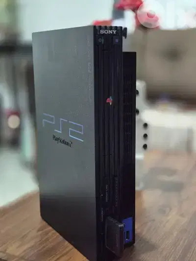PS2 fat + 2 controllers