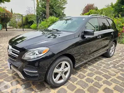 Mercedes-Benz GLE-Class 2018 Mercedes-Benz GLE-Class 2018