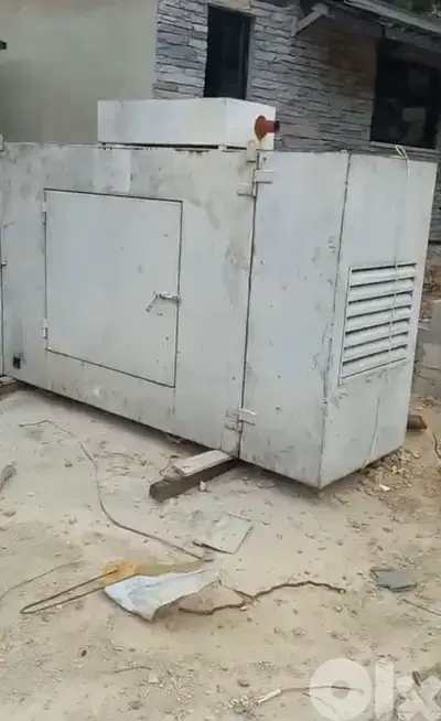 Perkins 30kva used good condition plus katem $3500 aley