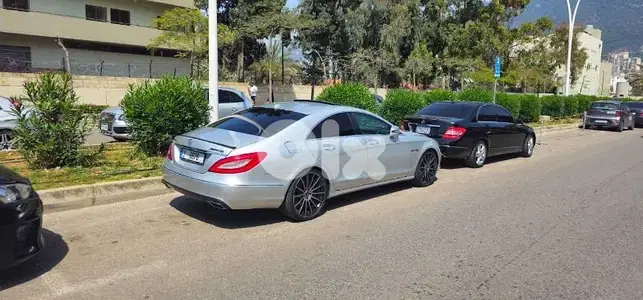 Mercedes-Benz CLS-Class 2012 look 63s amg Mercedes-Benz CLS-Class 2012 look 63s amg