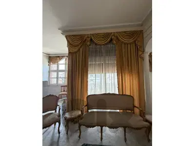 6 pieces classic Salon