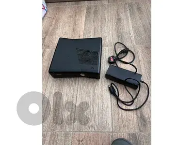 xbox 360 with games