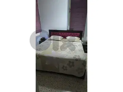 Full Bedroom