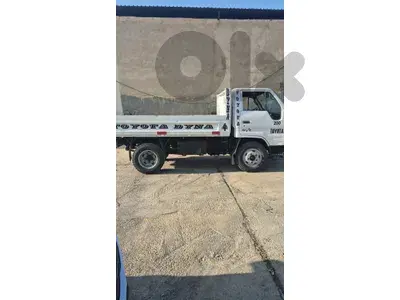 toyota dyna للايجار اليومي - او للبيع