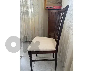 Dining chairs x8