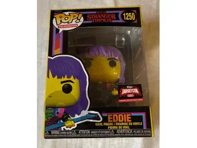 eddie stranger things funko pop (damaged box)