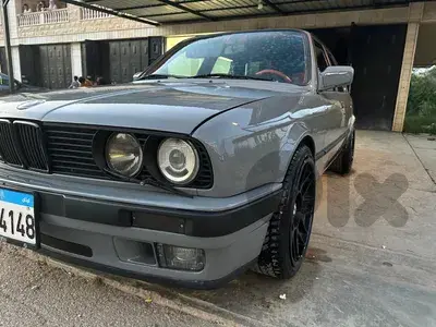 BMW 3-Series 1987 e30