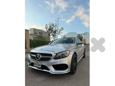 Mercedes-Benz C300 2018 look amg