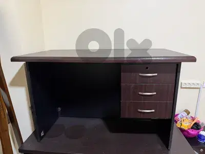 Office table