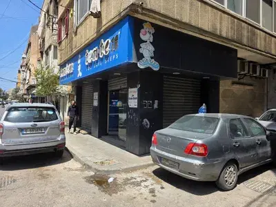 commercial shop for rent