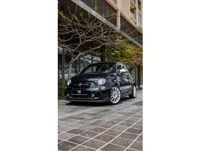 FIAT ABARTH 595 2013 63.000Km ONLY
FULLY LOADED