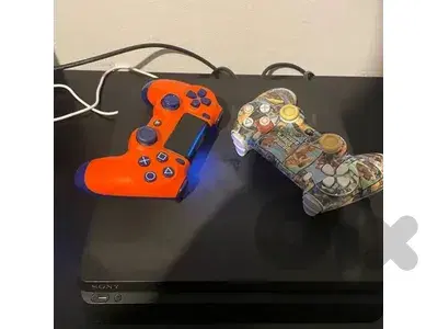PS4 used slim PS4 used slim