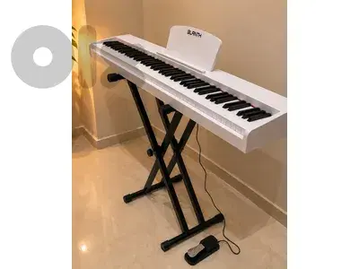 88-Key Digital Piano + FREE Stand & PEDAL