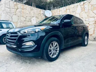 Hyundai Tucson 2018 - 4WD - No Airbag Deployed - Super Clean