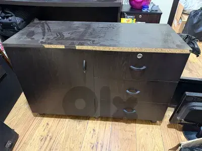 Office table