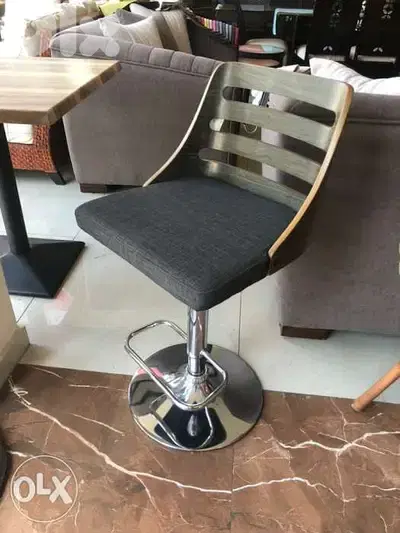 bar chair Is1