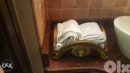 cache serviette