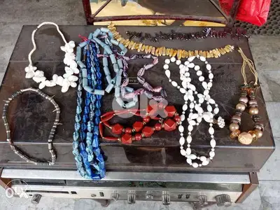 مجموعة عقودة مشكلة قديمة