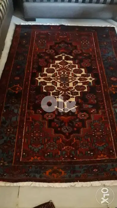 سجادة عجمية قياس210×140حالتها ممتازة حلوة اصيلة