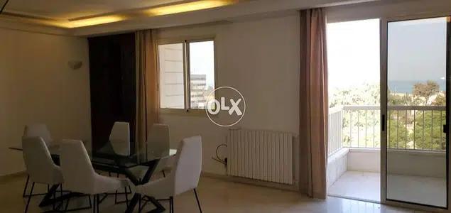 Three bedrooms furnished apartment with indoor parking