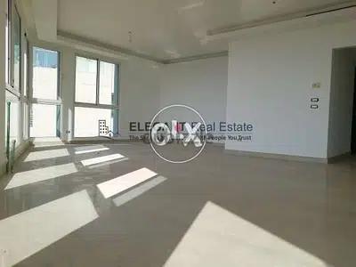 Fabulous Duplex, Having An Exceptional Seaiew!