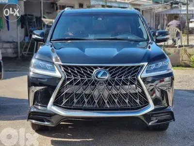 Lexus LX 570 S 2018 black
