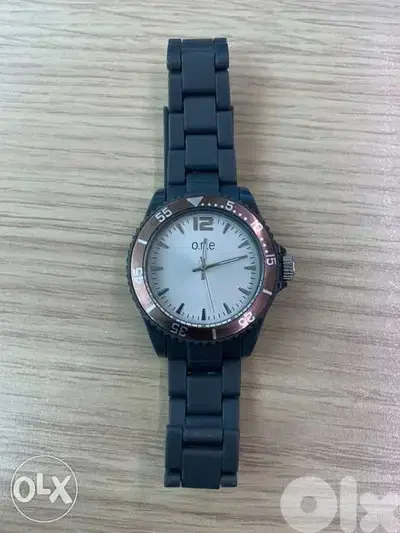 One Men’s Watch