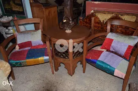 2 chairs soliid wood with table
