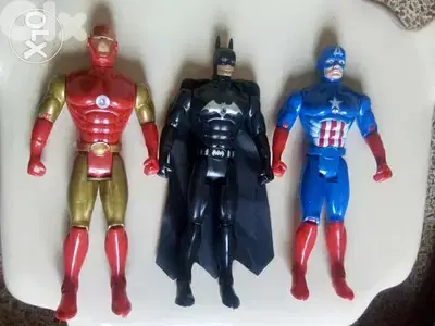 MARVEL 3 MEN characters Iron man-Batman-Captain America +light, All=35