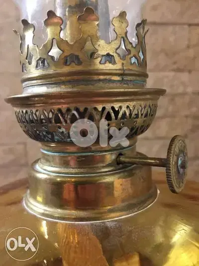 قنديل فرنسي قديم
