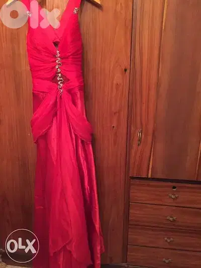 Red Dress فستان سهرة او عرس